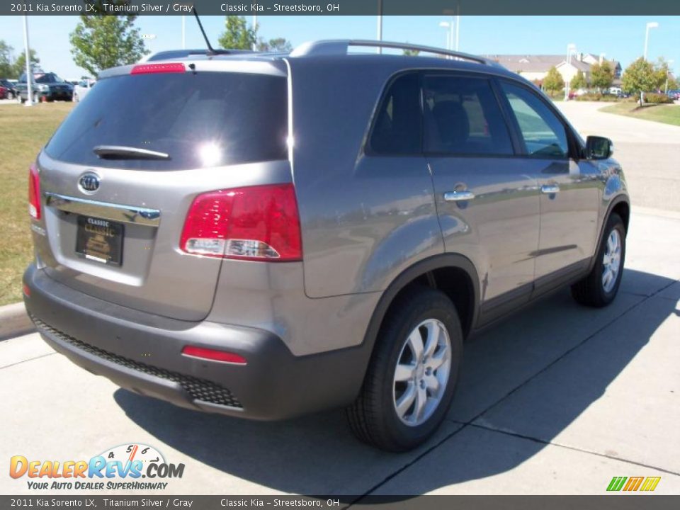 2011 Kia Sorento LX Titanium Silver / Gray Photo #6