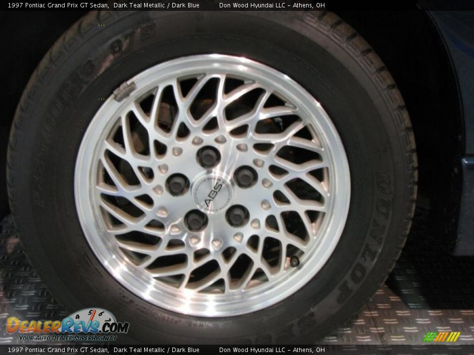 1997 Pontiac Grand Prix GT Sedan Dark Teal Metallic / Dark Blue Photo #18