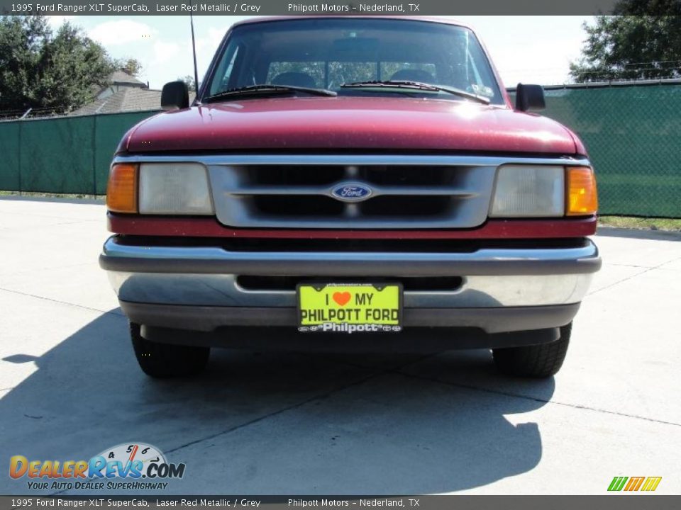 1995 Ford Ranger XLT SuperCab Laser Red Metallic / Grey Photo #9