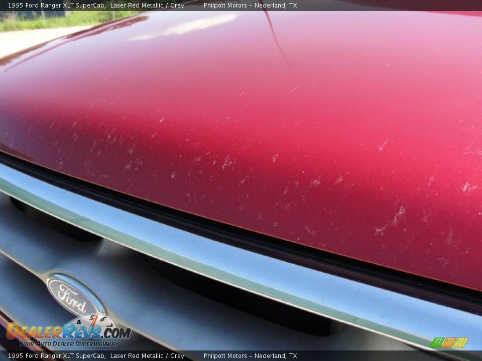 1995 Ford Ranger XLT SuperCab Laser Red Metallic / Grey Photo #11