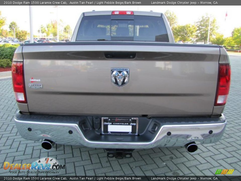 2010 Dodge Ram 1500 Laramie Crew Cab Austin Tan Pearl / Light Pebble Beige/Bark Brown Photo #4