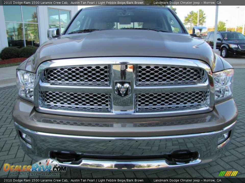 2010 Dodge Ram 1500 Laramie Crew Cab Austin Tan Pearl / Light Pebble Beige/Bark Brown Photo #8