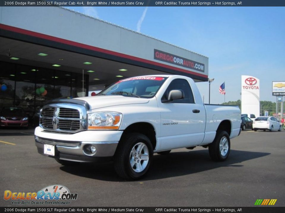 2006 Dodge Ram 1500 SLT Regular Cab 4x4 Bright White / Medium Slate Gray Photo #1