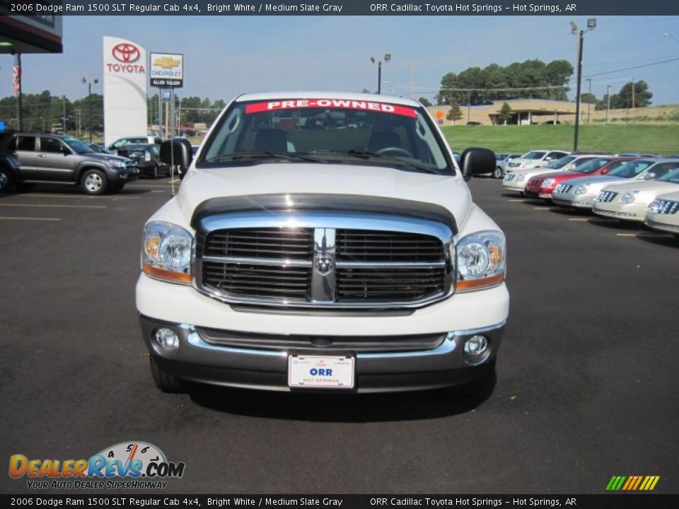 2006 Dodge Ram 1500 SLT Regular Cab 4x4 Bright White / Medium Slate Gray Photo #8