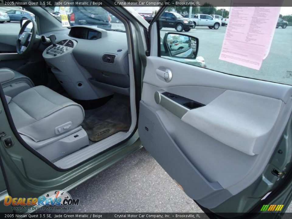 2005 Nissan Quest 3.5 SE Jade Green Metallic / Beige Photo #18