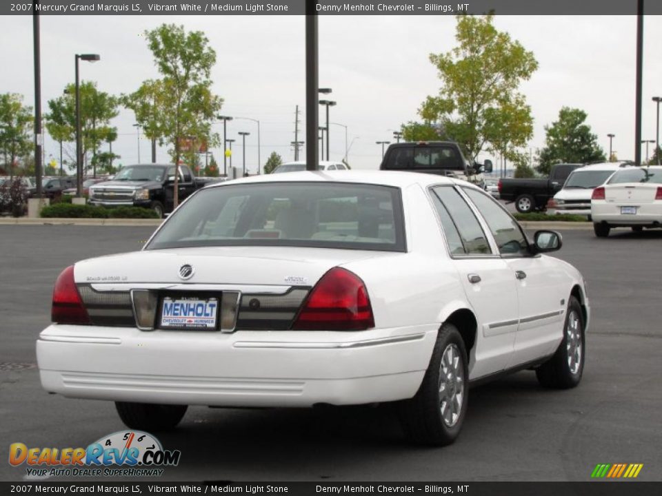 2007 Mercury Grand Marquis LS Vibrant White / Medium Light Stone Photo #12