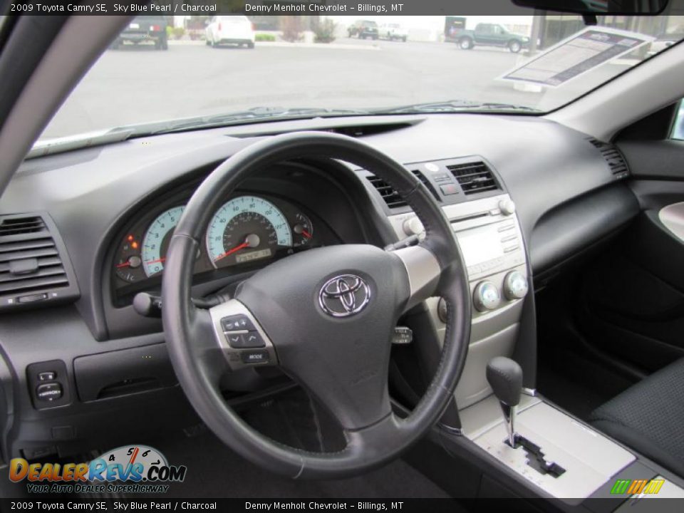 2009 Toyota Camry SE Sky Blue Pearl / Charcoal Photo #6