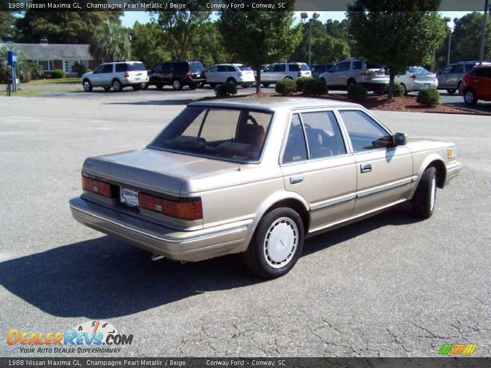 1988 Nissan Maxima GL Champagne Pearl Metallic / Beige Photo #5