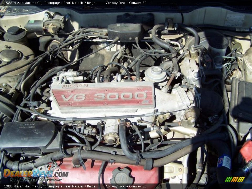 1988 Nissan Maxima GL Champagne Pearl Metallic / Beige Photo #12