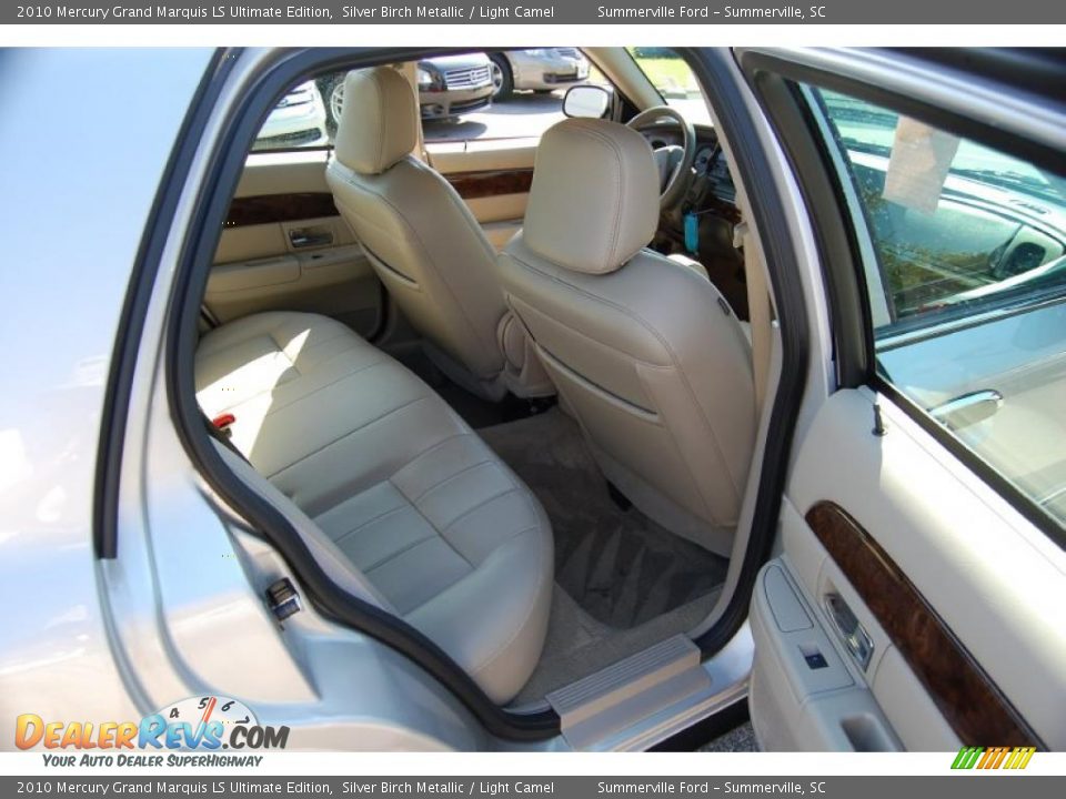 2010 Mercury Grand Marquis LS Ultimate Edition Silver Birch Metallic / Light Camel Photo #9