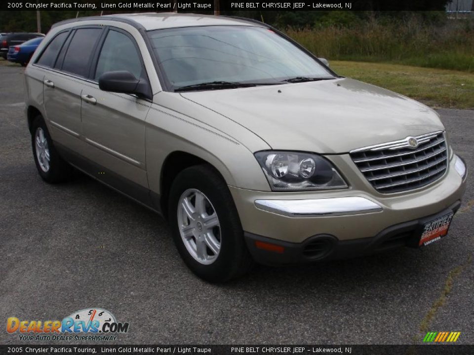 2005 Chrysler Pacifica Touring Linen Gold Metallic Pearl / Light Taupe Photo #3