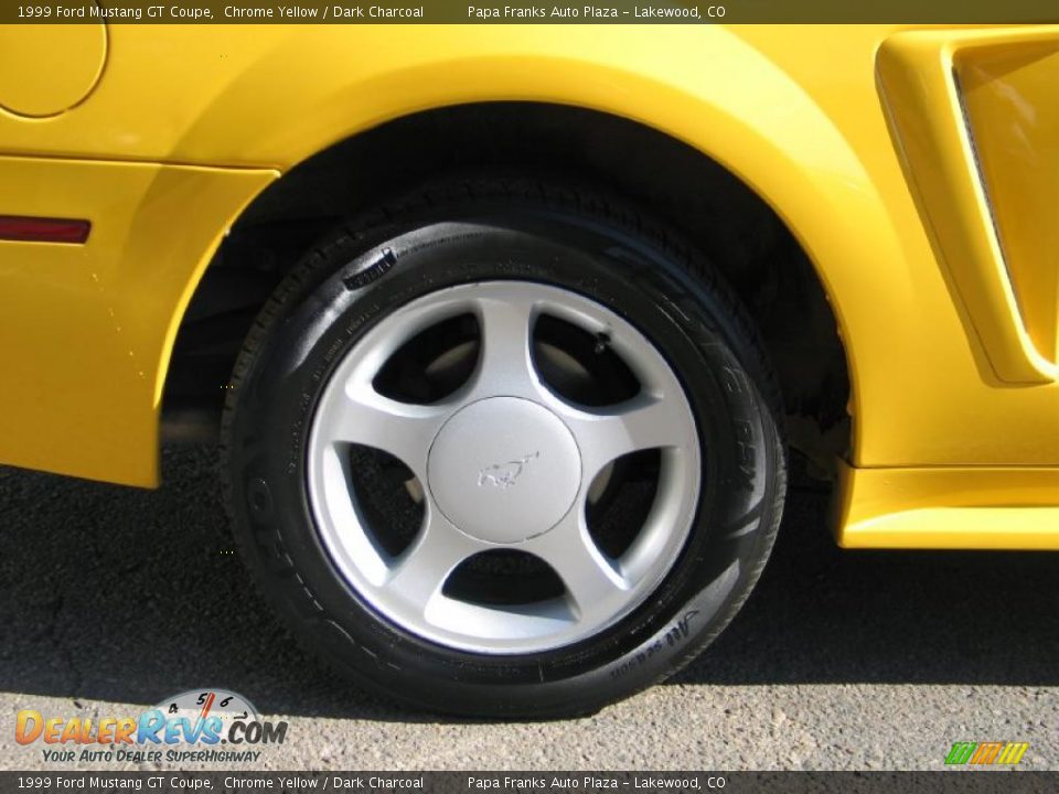 1999 Ford Mustang GT Coupe Chrome Yellow / Dark Charcoal Photo #9