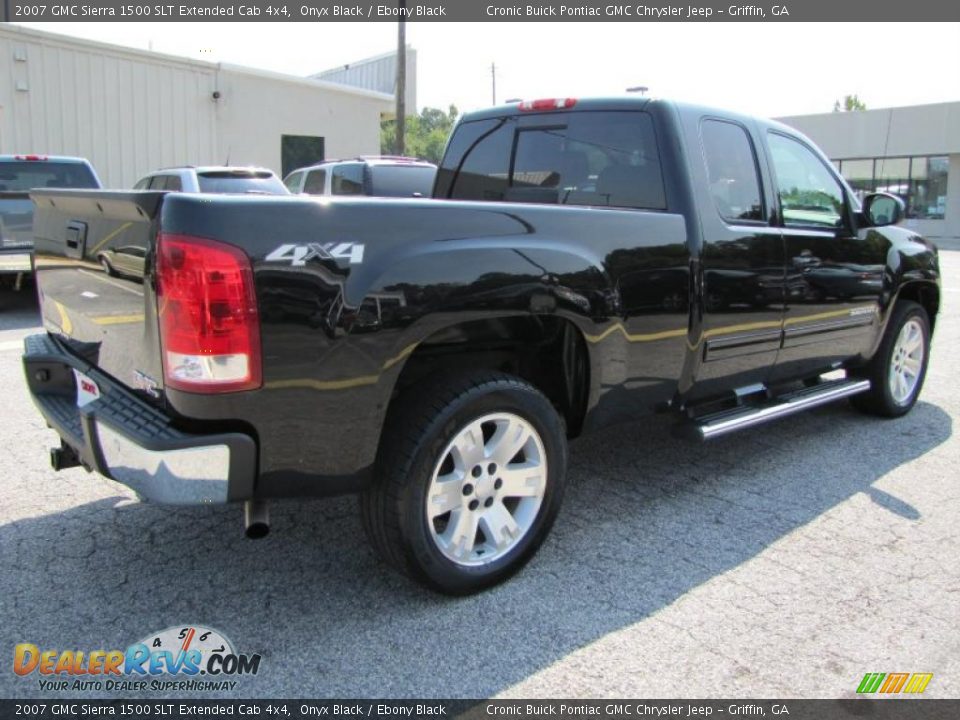 2007 GMC Sierra 1500 SLT Extended Cab 4x4 Onyx Black / Ebony Black Photo #7