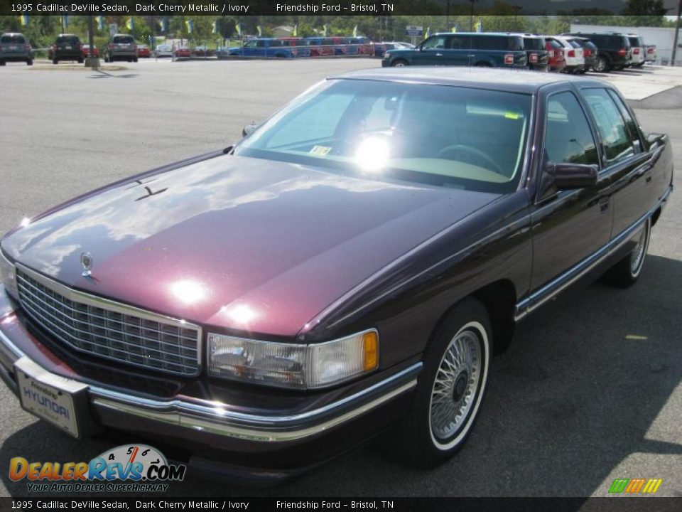 1995 Cadillac DeVille Sedan Dark Cherry Metallic / Ivory Photo #2