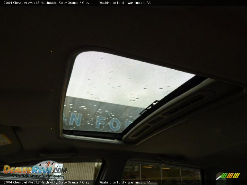 2004 Chevrolet Aveo LS Hatchback Spicy Orange / Gray Photo #13