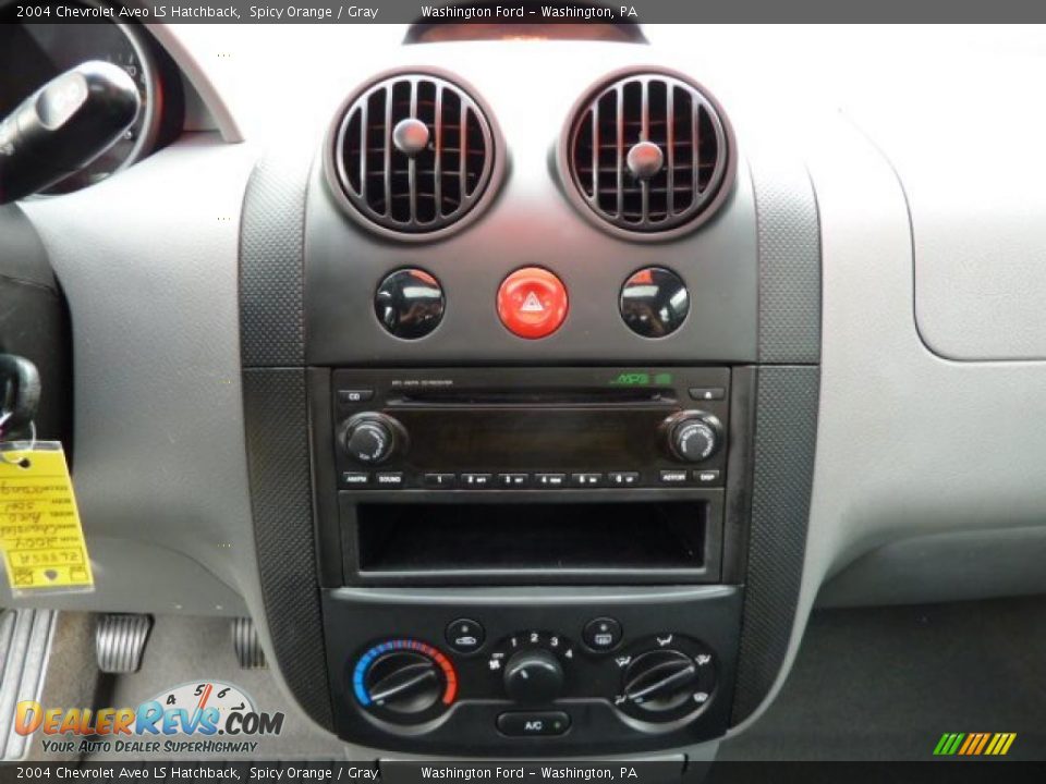 2004 Chevrolet Aveo LS Hatchback Spicy Orange / Gray Photo #18