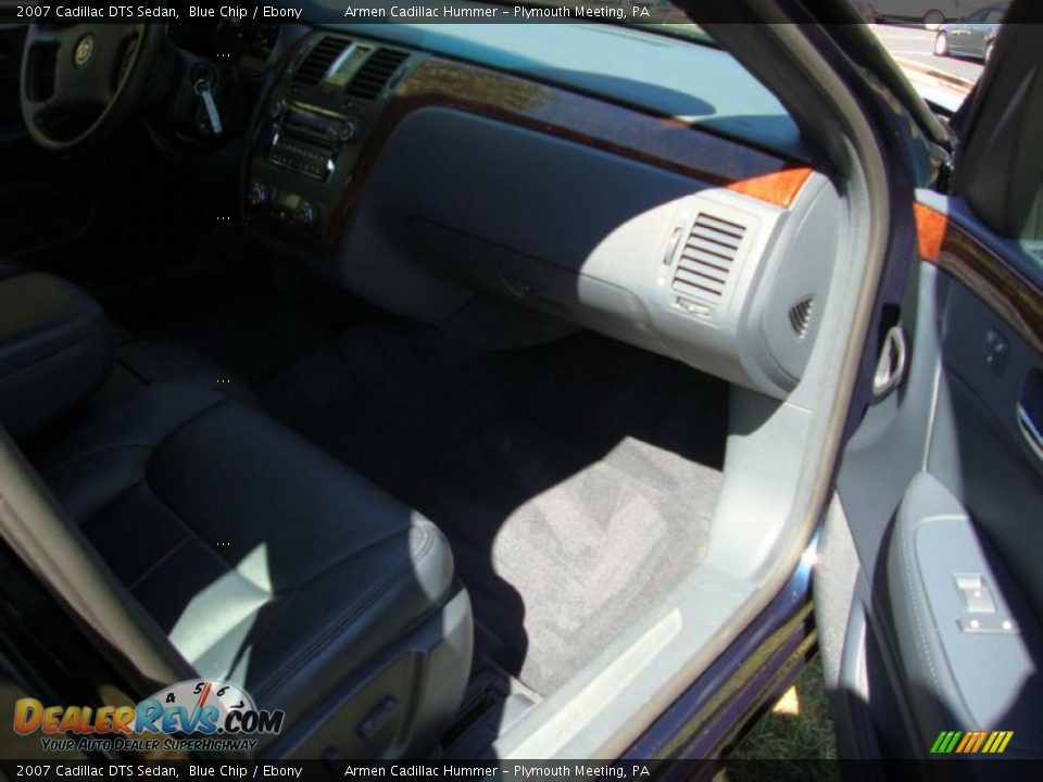 2007 Cadillac DTS Sedan Blue Chip / Ebony Photo #18
