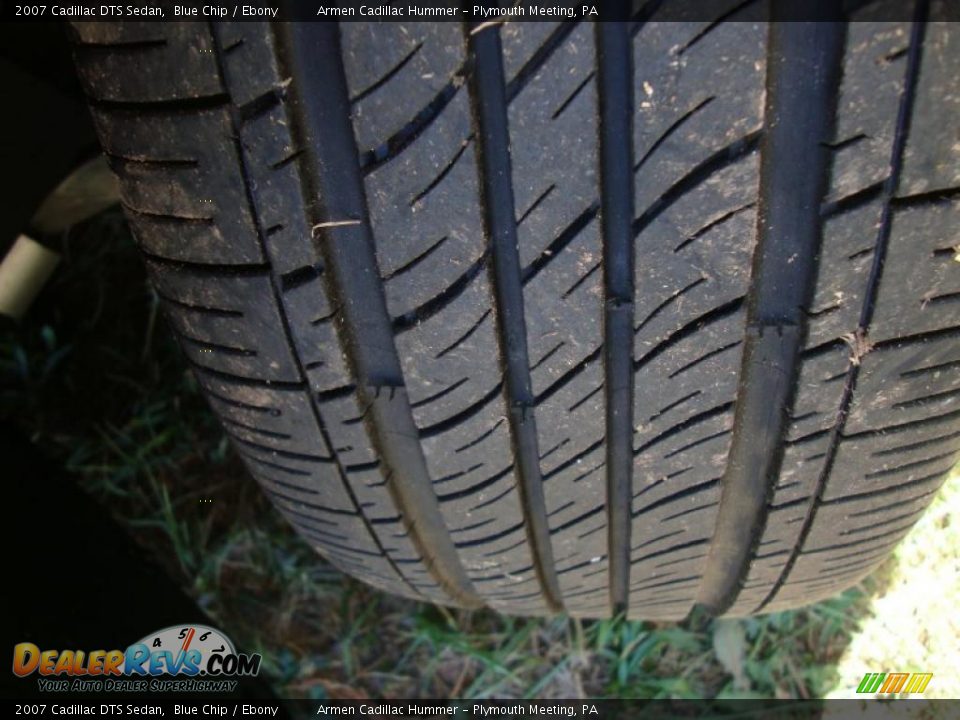 2007 Cadillac DTS Sedan Blue Chip / Ebony Photo #30