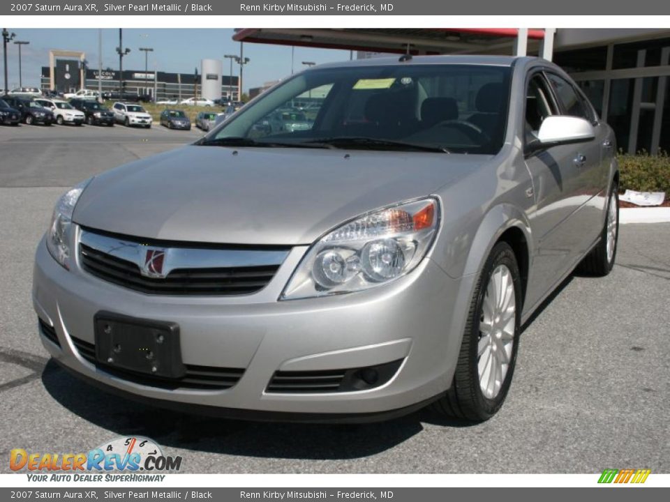 2007 Saturn Aura XR Silver Pearl Metallic / Black Photo #2