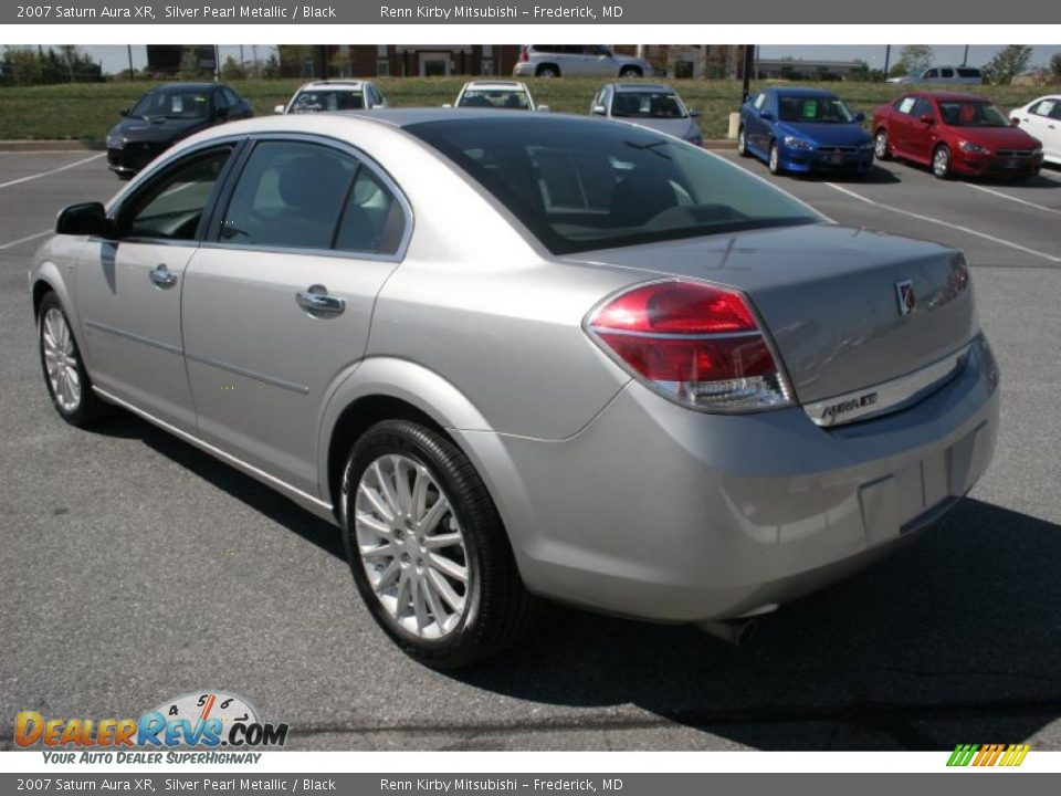 2007 Saturn Aura XR Silver Pearl Metallic / Black Photo #3