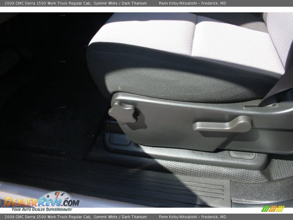 2009 GMC Sierra 1500 Work Truck Regular Cab Summit White / Dark Titanium Photo #24