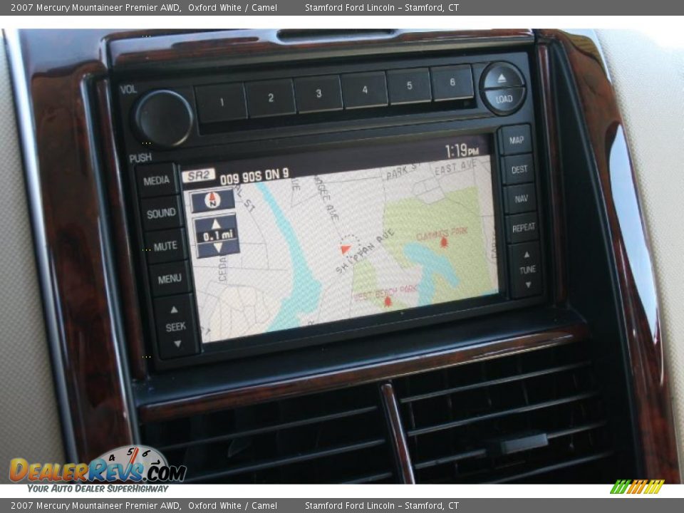 2007 Mercury Mountaineer Premier AWD Oxford White / Camel Photo #5