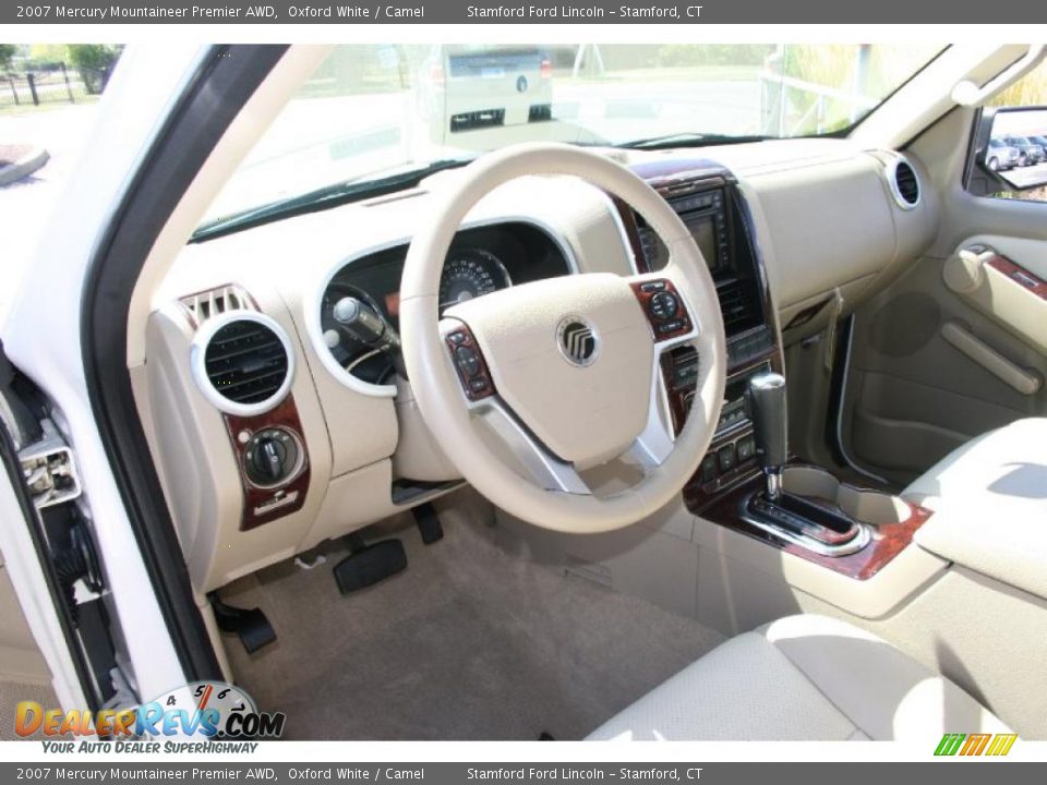 2007 Mercury Mountaineer Premier AWD Oxford White / Camel Photo #15