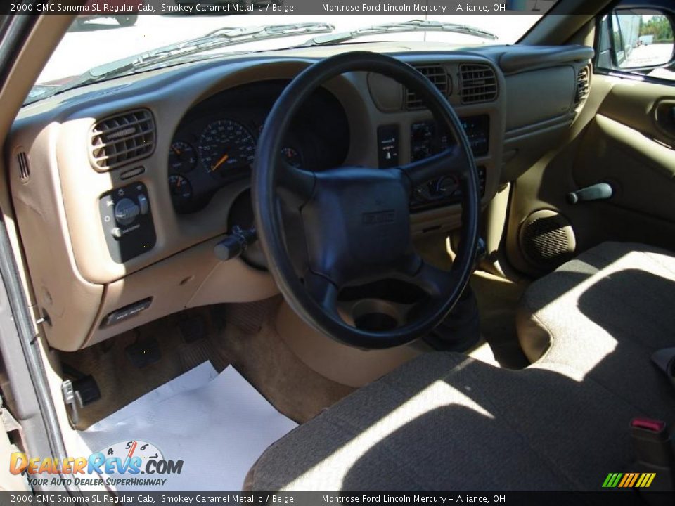 2000 GMC Sonoma SL Regular Cab Smokey Caramel Metallic / Beige Photo #18