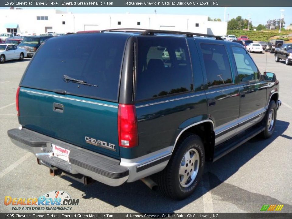 1995 Chevrolet Tahoe LT 4x4 Emerald Green Metallic / Tan Photo #4