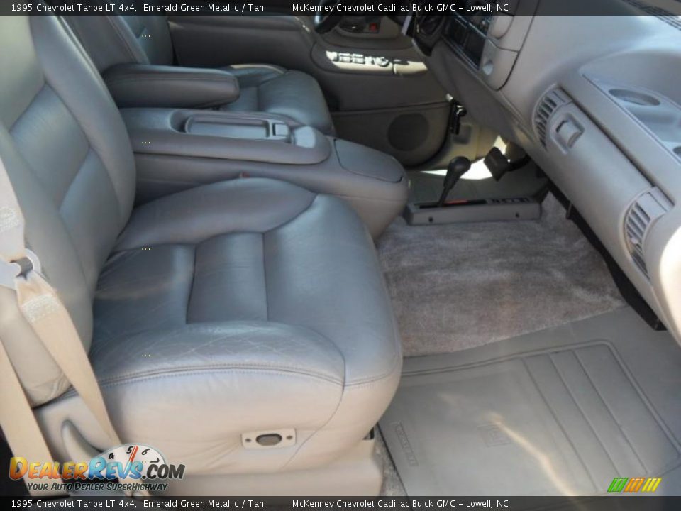 1995 Chevrolet Tahoe LT 4x4 Emerald Green Metallic / Tan Photo #18