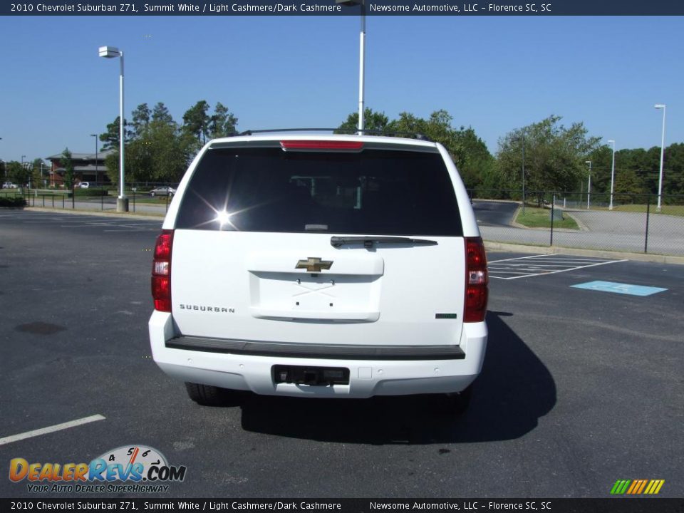 2010 Chevrolet Suburban Z71 Summit White / Light Cashmere/Dark Cashmere Photo #4