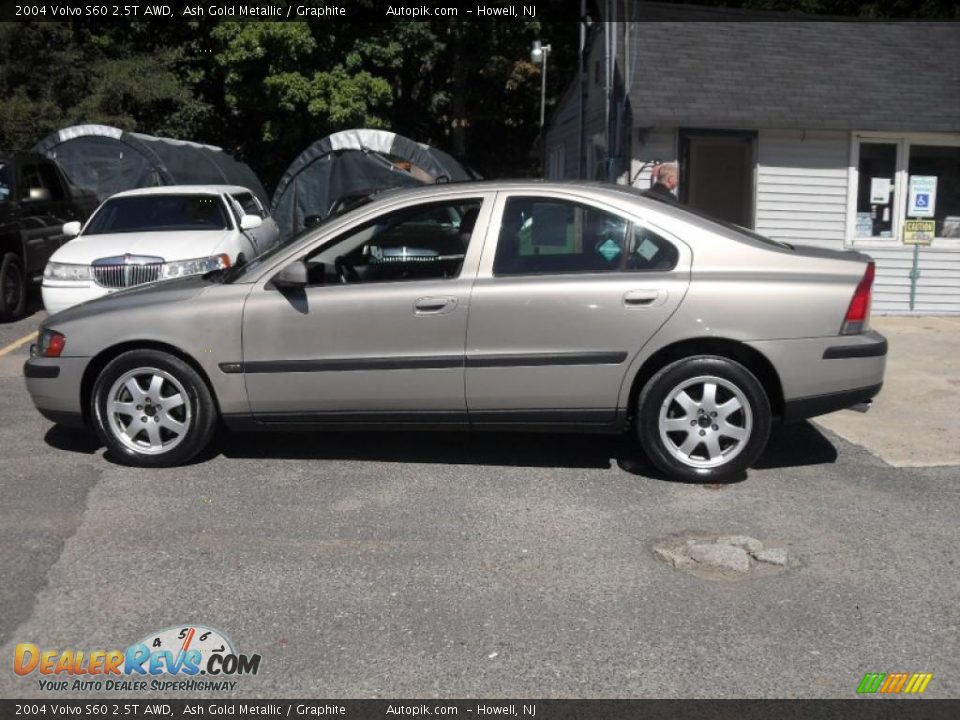 2004 Volvo S60 2.5T AWD Ash Gold Metallic / Graphite Photo #4