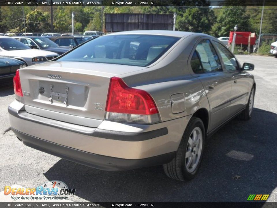 2004 Volvo S60 2.5T AWD Ash Gold Metallic / Graphite Photo #7