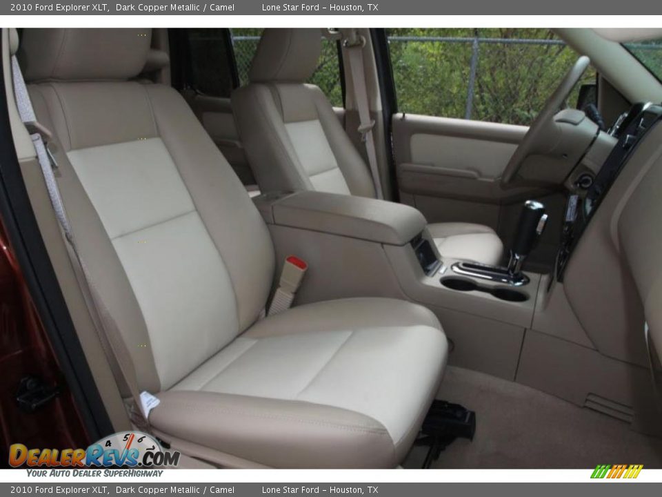 2010 Ford Explorer XLT Dark Copper Metallic / Camel Photo #17
