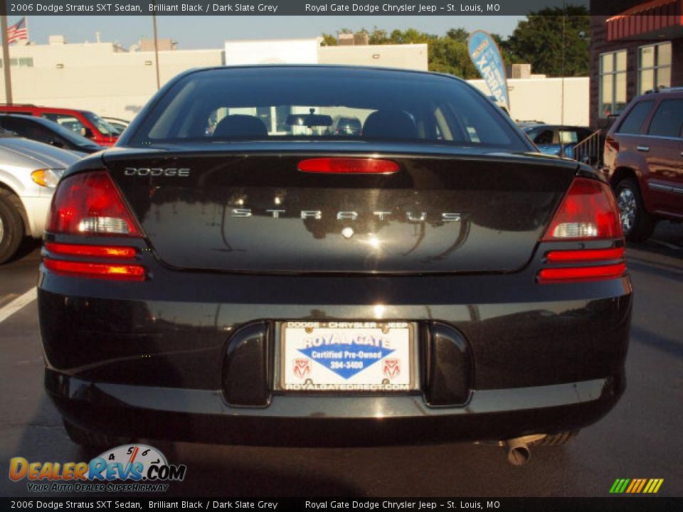 2006 Dodge Stratus SXT Sedan Brilliant Black / Dark Slate Grey Photo #6