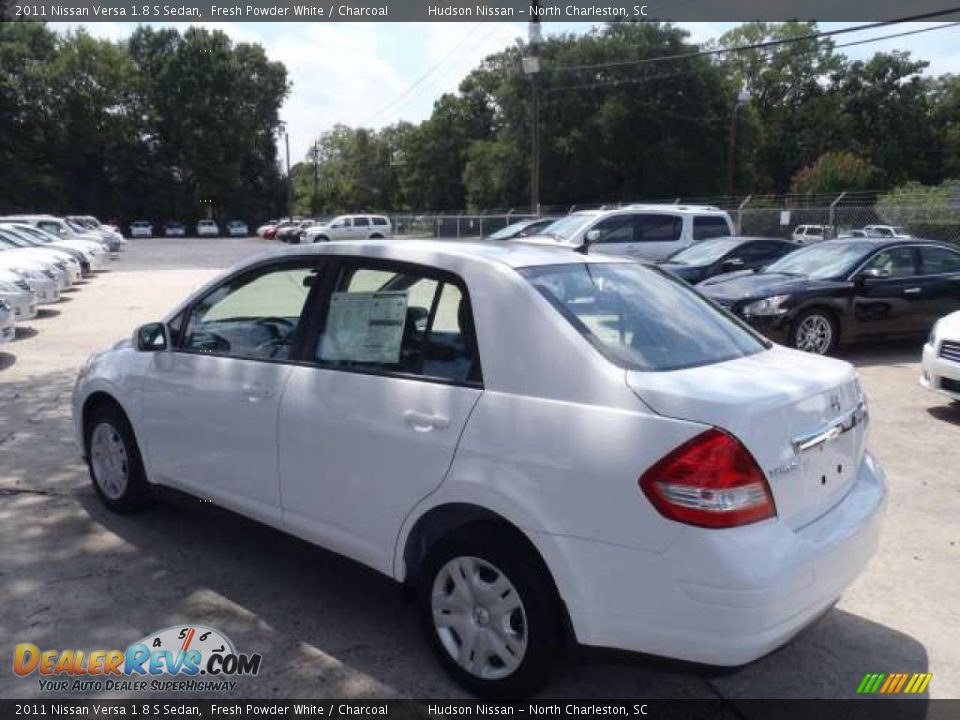 2011 Nissan versa 1.8 s sedan #8