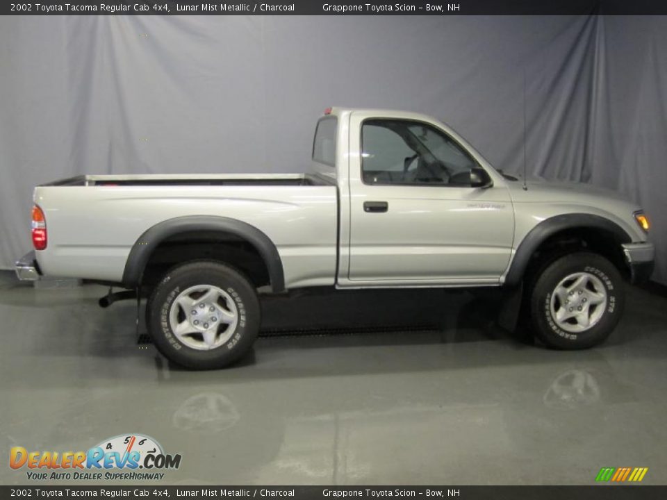 2002 Toyota Regular Cab 4x4 Lunar Mist Metallic / Charcoal Photo