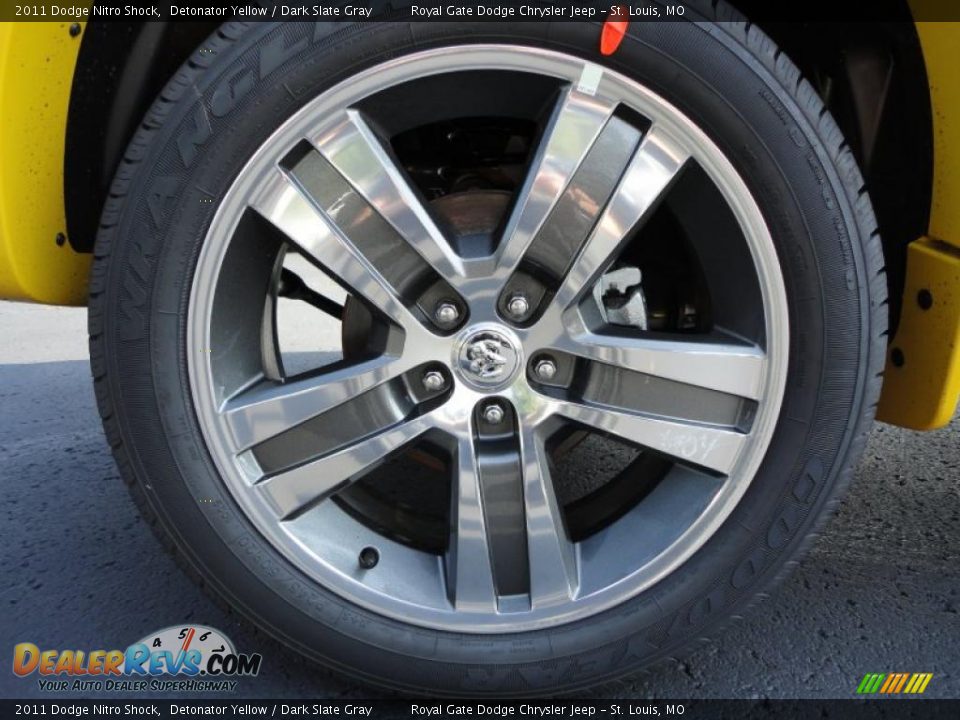 2011 Dodge Nitro Shock Detonator Yellow / Dark Slate Gray Photo #19