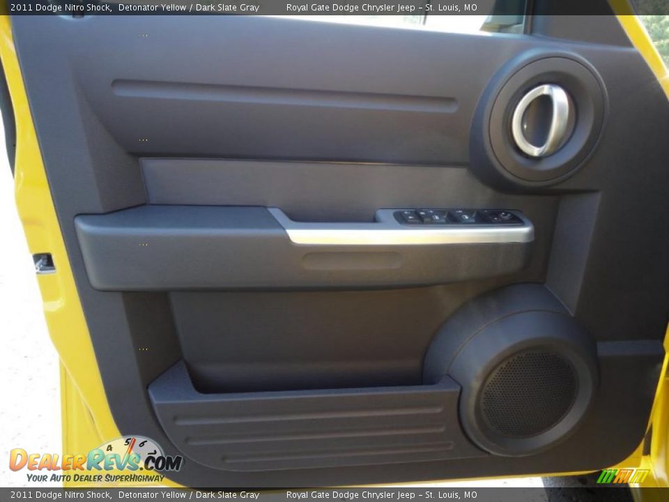 2011 Dodge Nitro Shock Detonator Yellow / Dark Slate Gray Photo #24