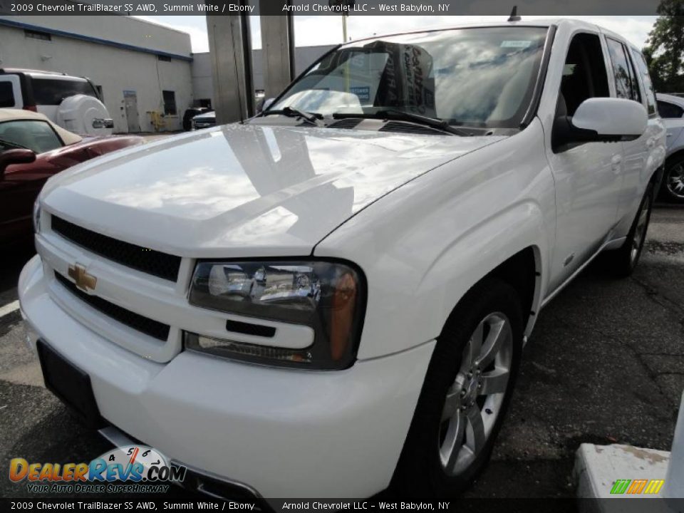 2009 Chevrolet TrailBlazer SS AWD Summit White / Ebony Photo #1