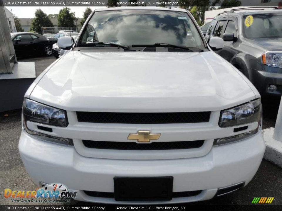 2009 Chevrolet TrailBlazer SS AWD Summit White / Ebony Photo #2