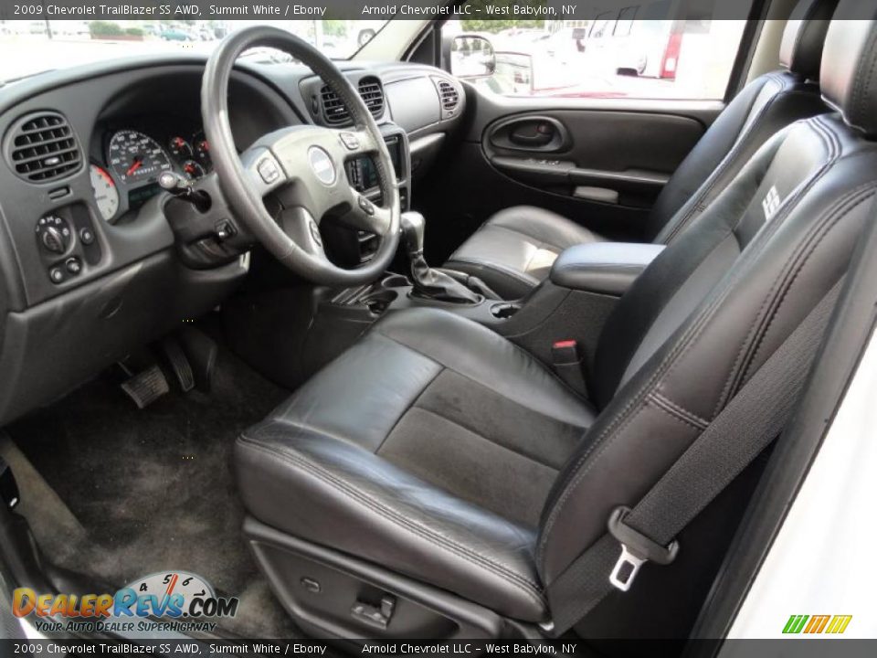 2009 Chevrolet TrailBlazer SS AWD Summit White / Ebony Photo #9