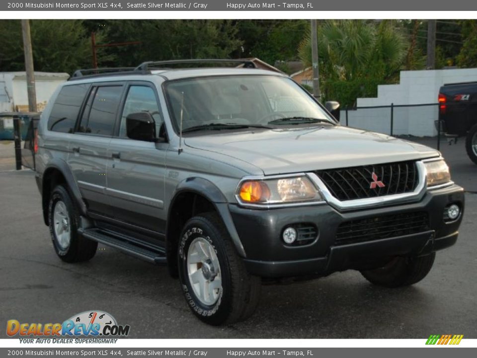 2000 Mitsubishi Montero Sport XLS 4x4 Seattle Silver Metallic / Gray Photo #4