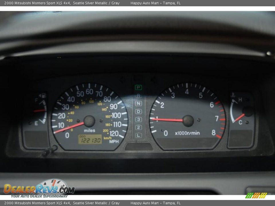 2000 Mitsubishi Montero Sport XLS 4x4 Seattle Silver Metallic / Gray Photo #19