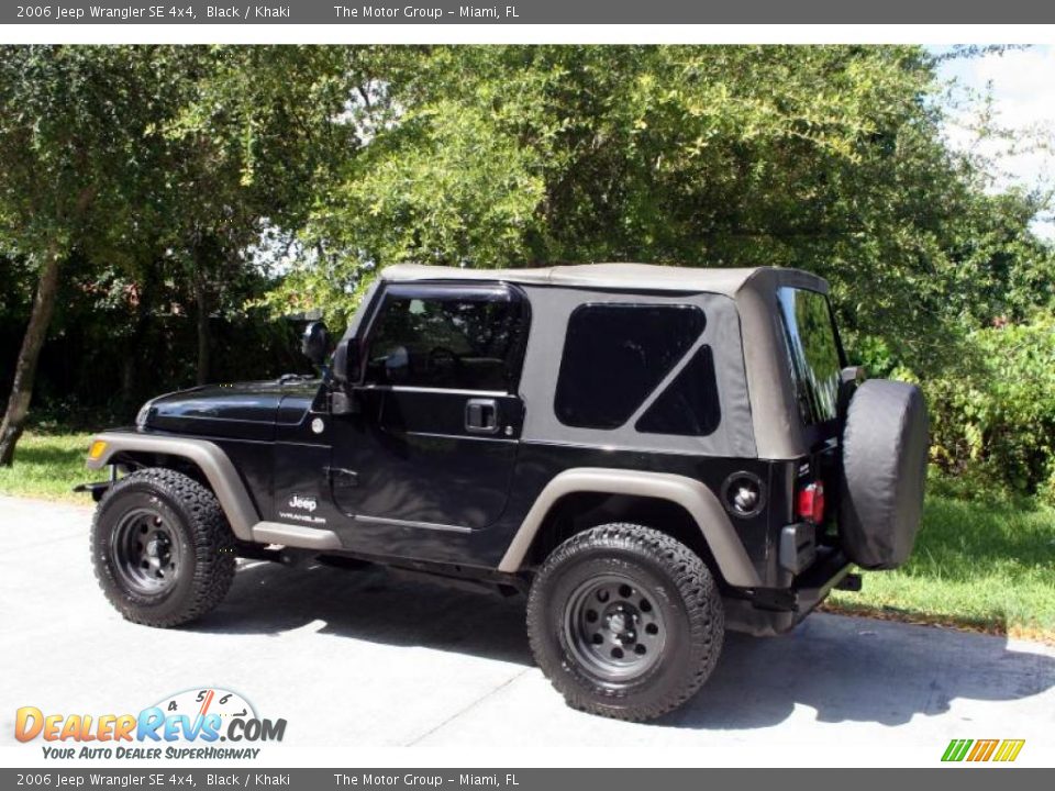 2006 Jeep Wrangler SE 4x4 Black / Khaki Photo #4
