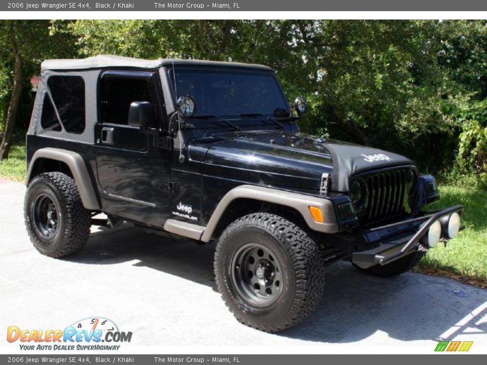 2006 Jeep Wrangler SE 4x4 Black / Khaki Photo #15