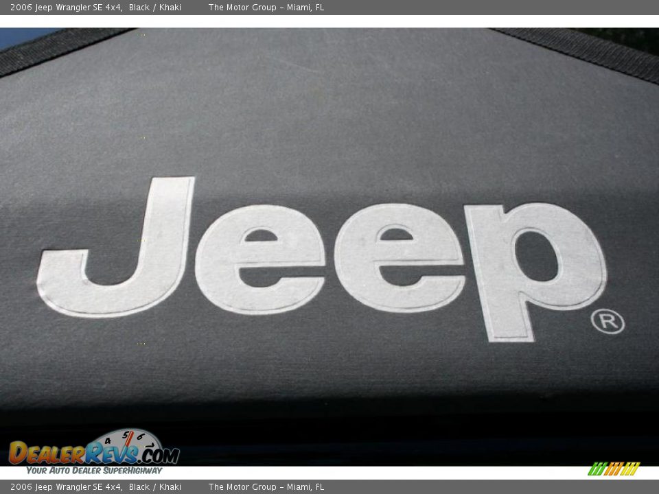 2006 Jeep Wrangler SE 4x4 Black / Khaki Photo #20