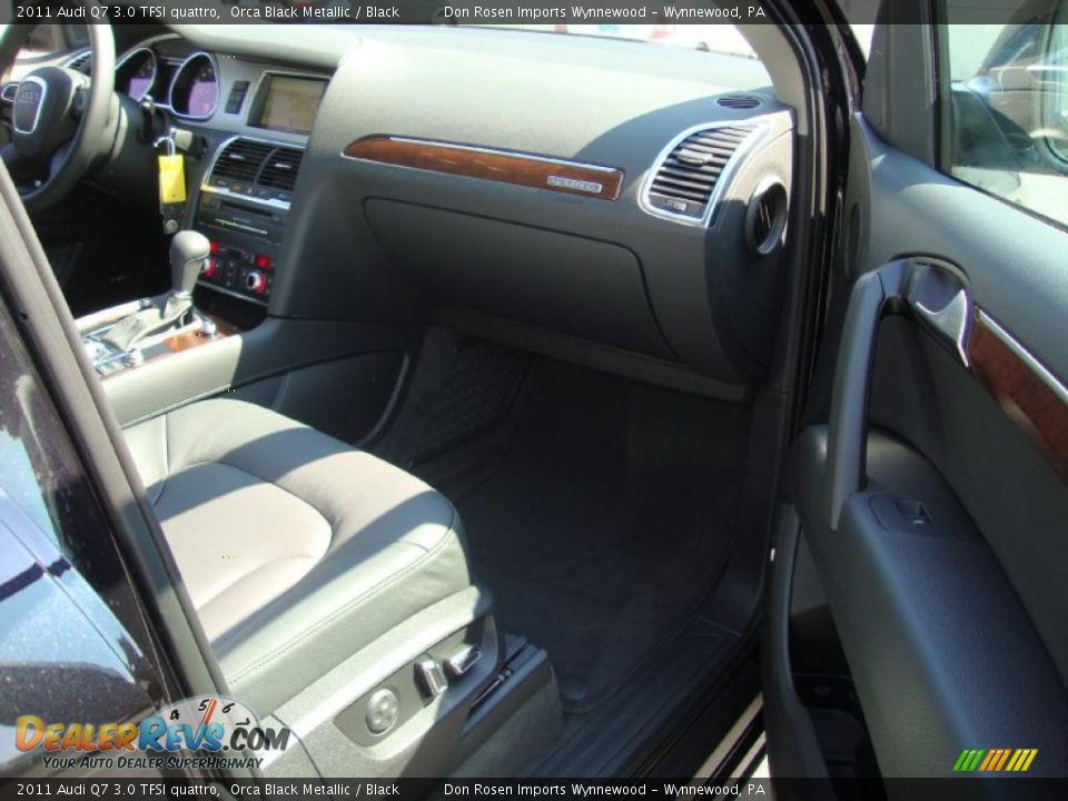 2011 Audi Q7 3.0 TFSI quattro Orca Black Metallic / Black Photo #17