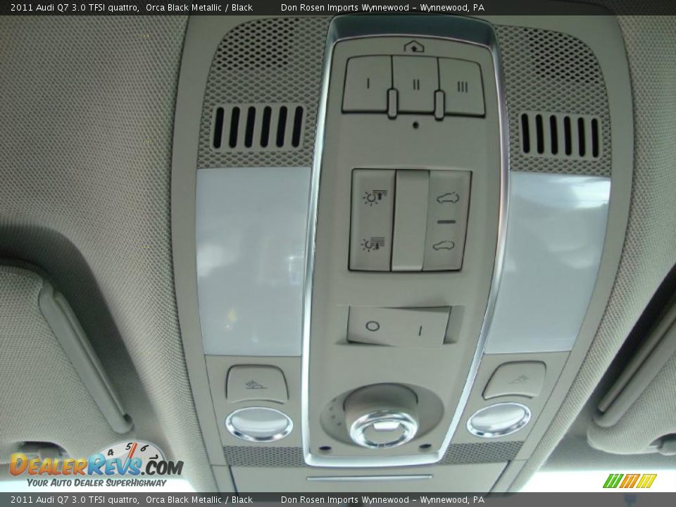 2011 Audi Q7 3.0 TFSI quattro Orca Black Metallic / Black Photo #33