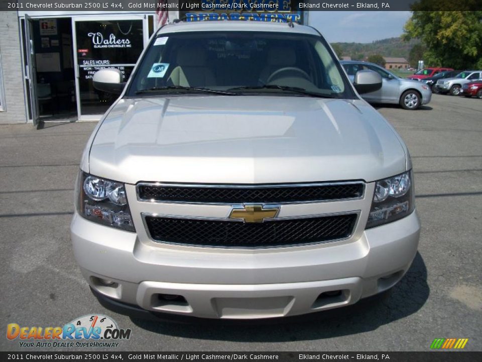 2011 Chevrolet Suburban 2500 LS 4x4 Gold Mist Metallic / Light Cashmere/Dark Cashmere Photo #8